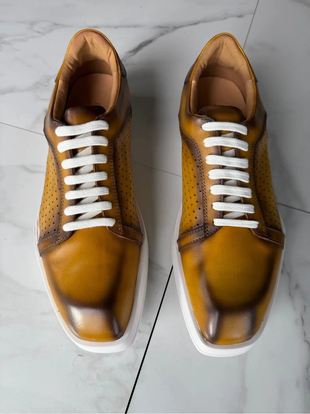 Men's Lace-Up Derby Shoes in Mustard Brown Leather